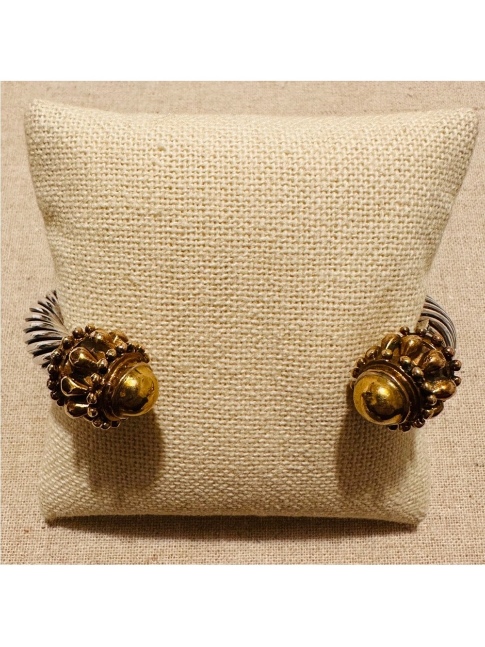Vintage | Bracelet | Vintage Sterling Silver Cable Cuff Gold Domes | Festival - Picture 9 of 11